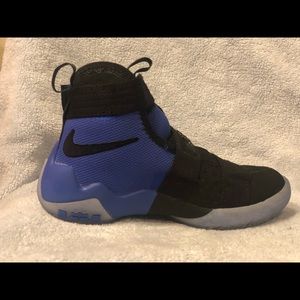 ❌SOLD❌ Lebron James kid’s shoes